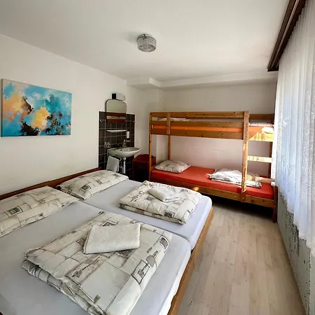 Hostal House Laerchenheim