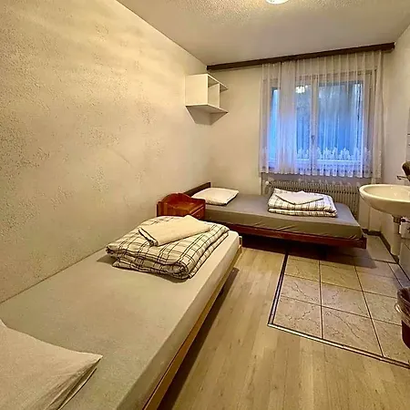 House Laerchenheim Hostel