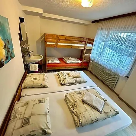 House Laerchenheim Hostel