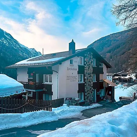 House Laerchenheim Hostal Saas-Balen