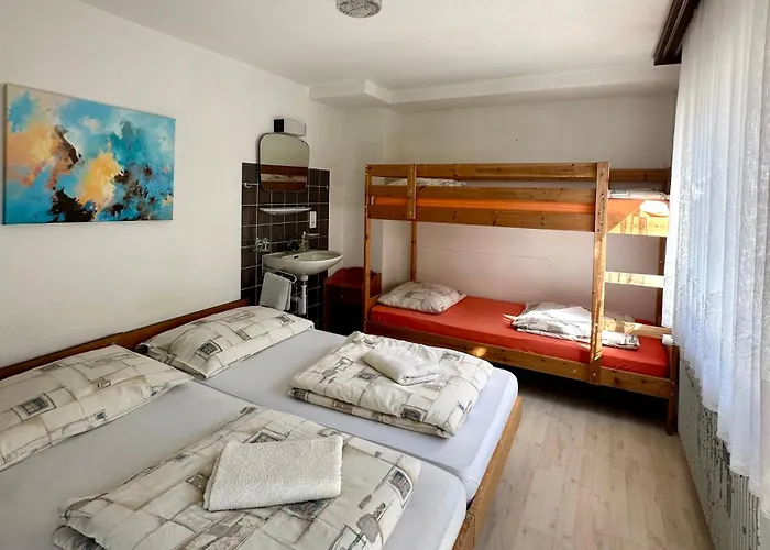 Hostel House Laerchenheim