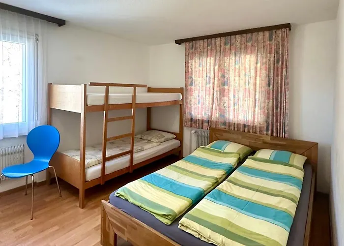 Hostel House Laerchenheim *